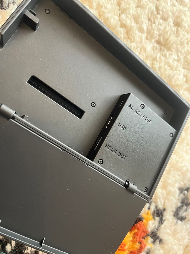 【美品】Nintendo Switch本体