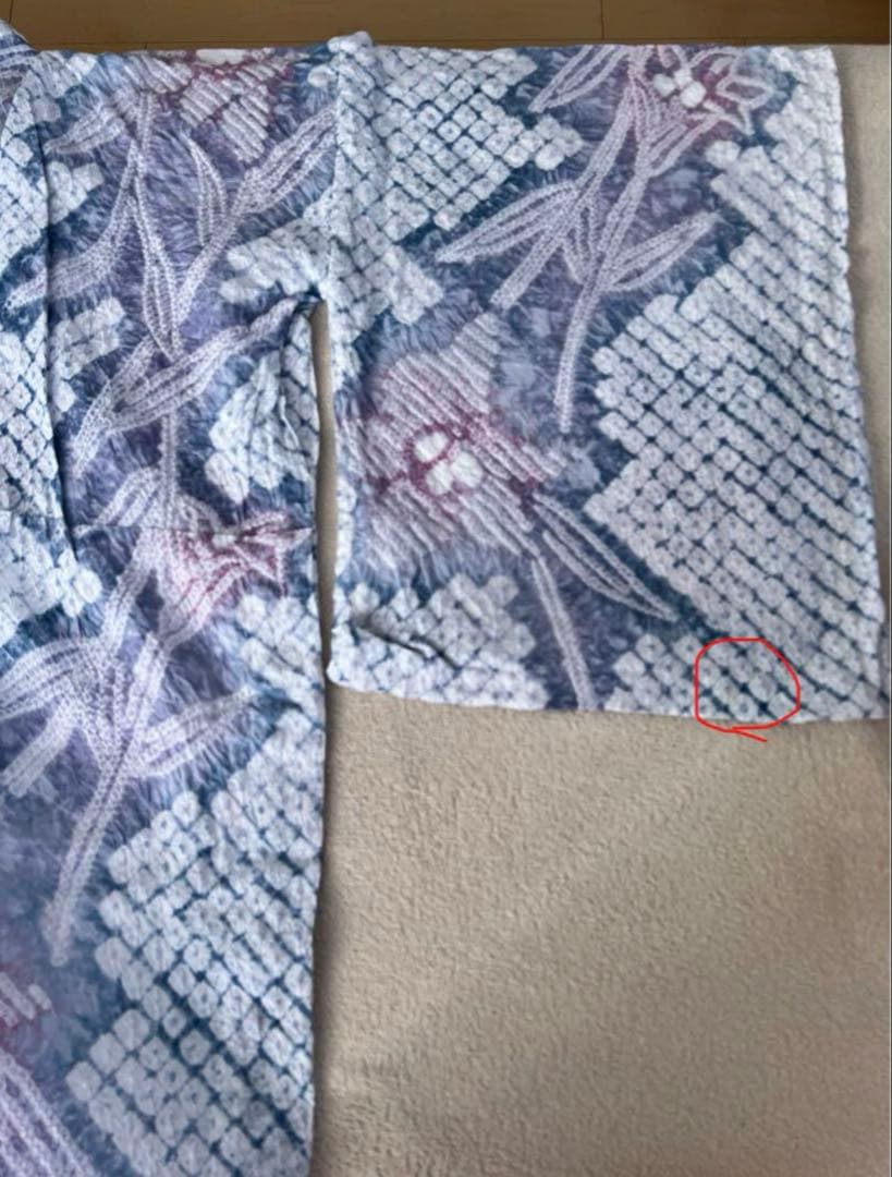 絞り浴衣 淡いカラー浴衣 白に淡い赤紫、淡いブルー 帯セット