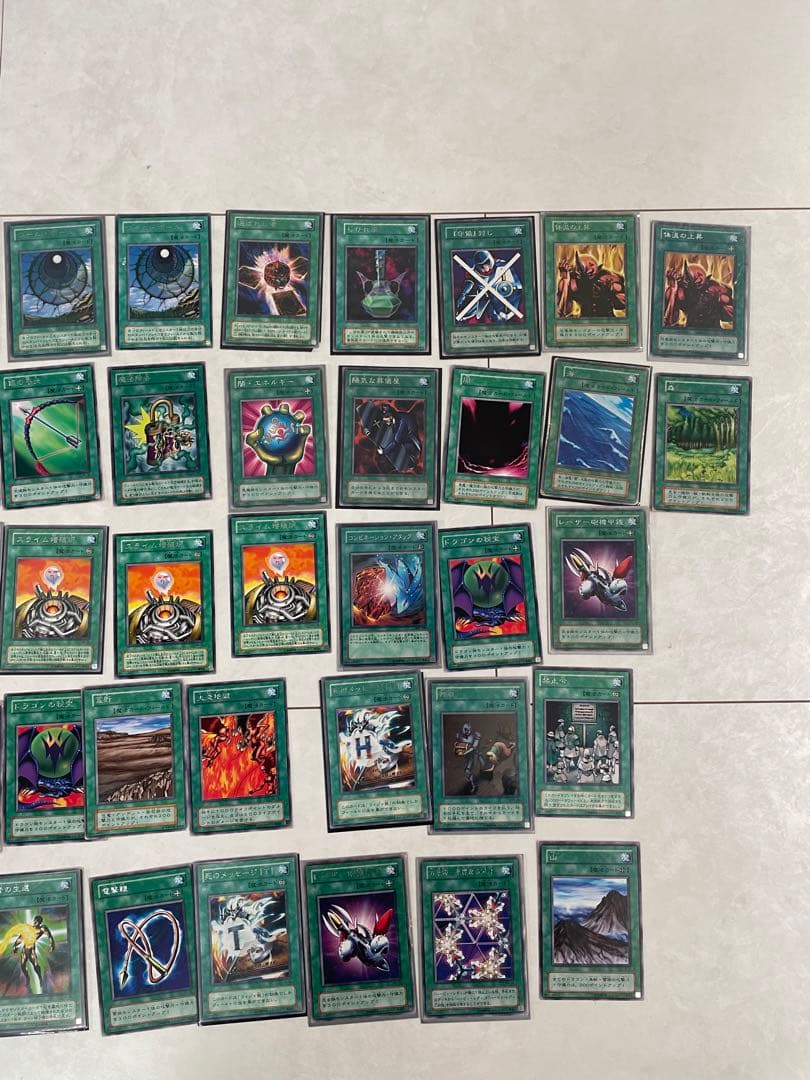 遊戯王カード　引退品　レアカード