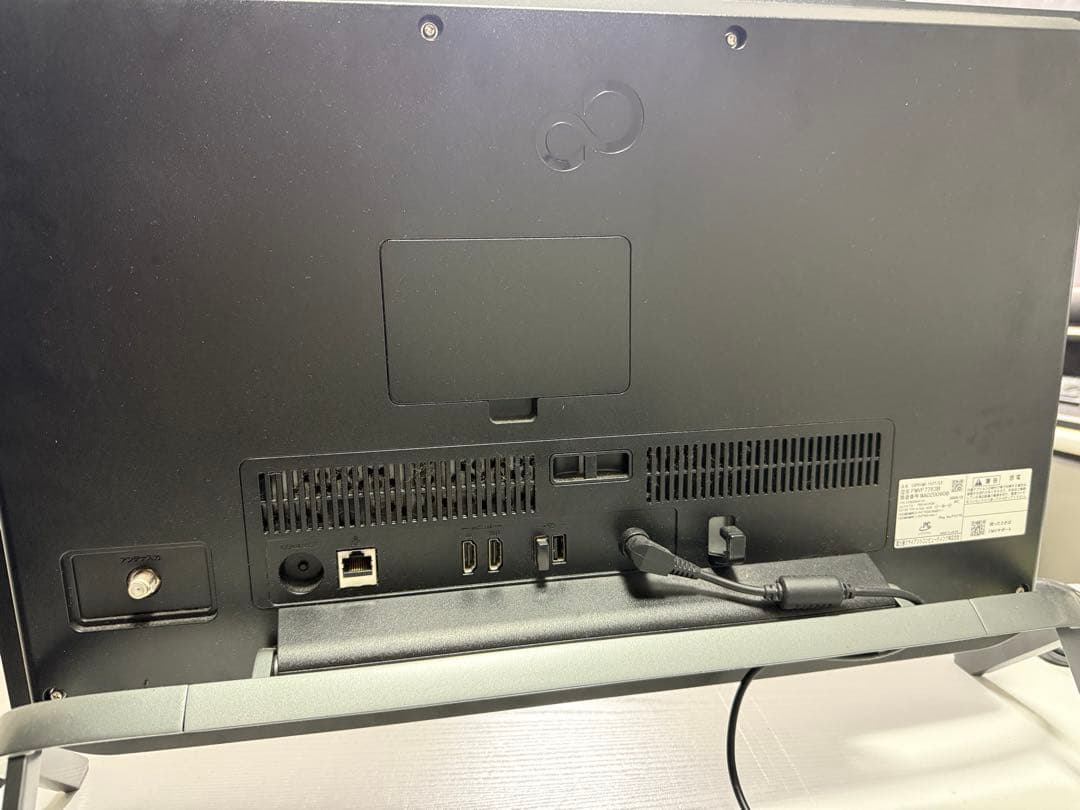 FMVF77E3B FUJITSU デスクトップパソコン
