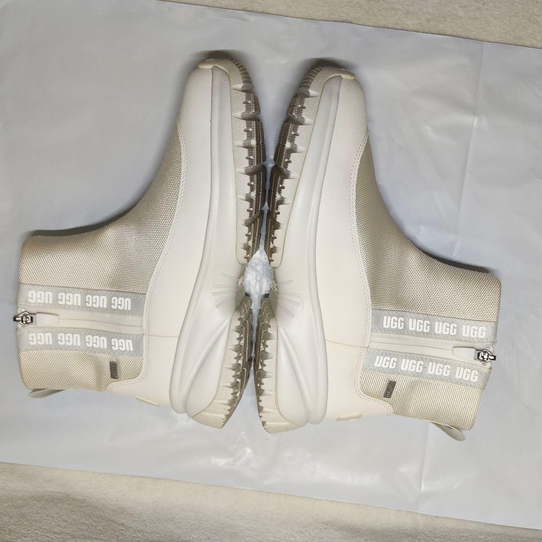 UGG Yose Zip 防水ブーツ ウォータープルーフ