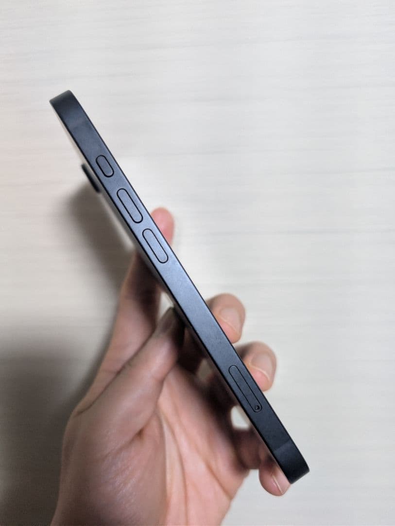 31日まで期間限定 バッテリー容量100% iPhone 16e 128GB