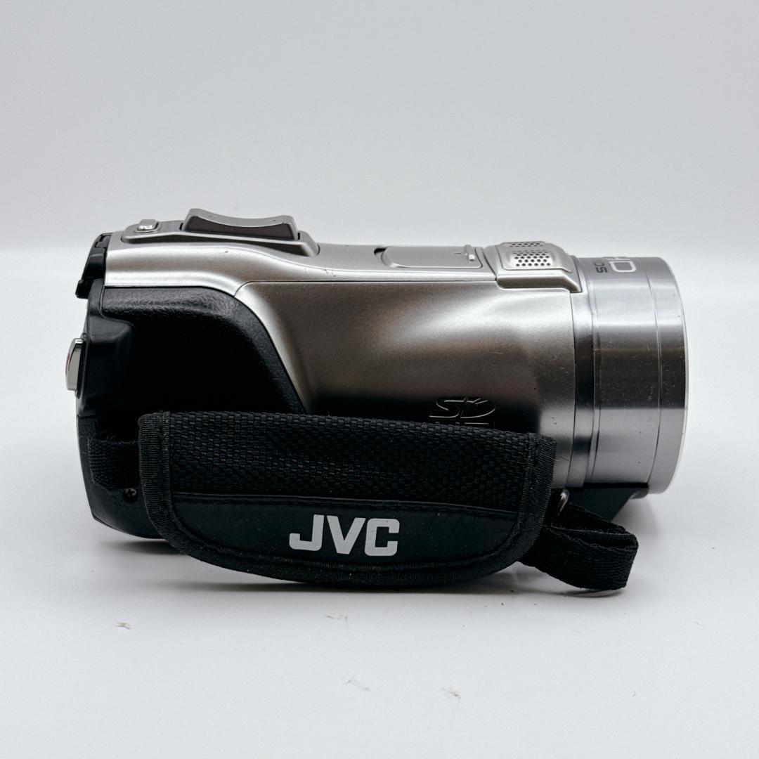 【美品】JVC Everio ビデオカメラ GZ-HM400-S シルバー