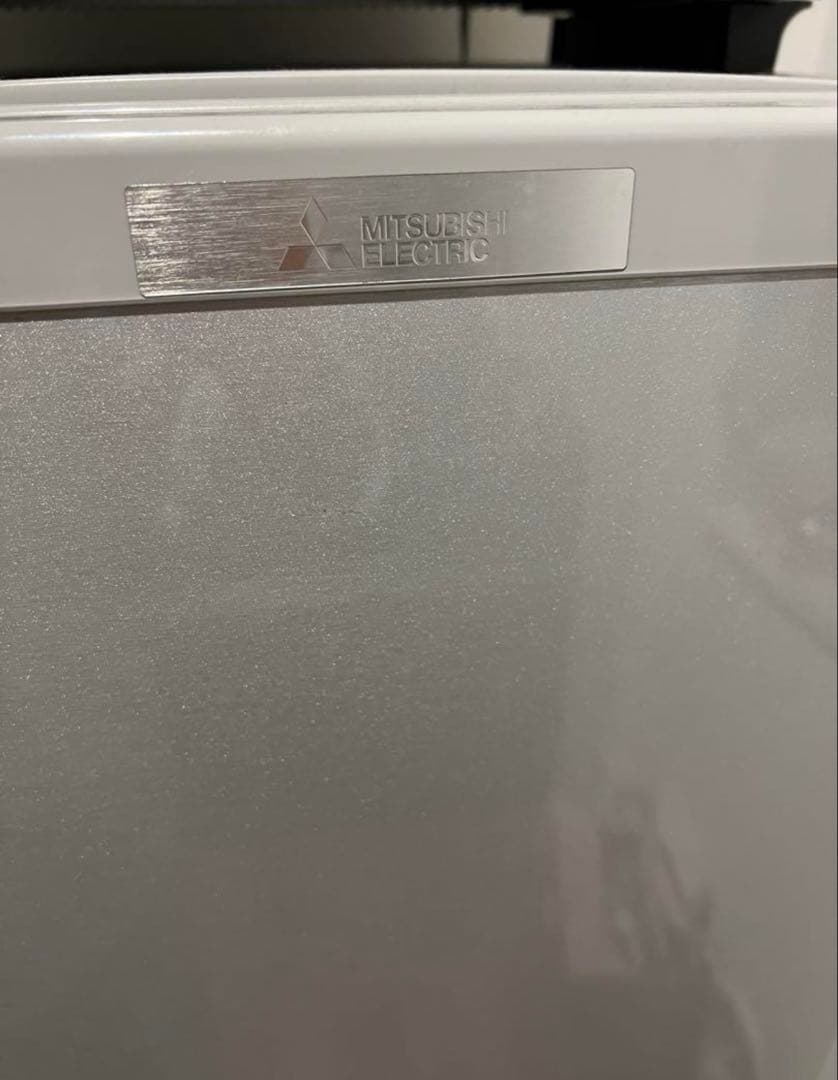 めるたかMitsubishi Electric シルバー冷蔵庫