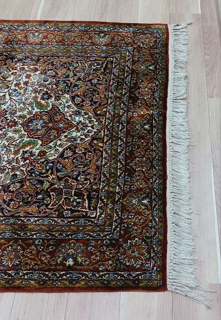 Y3253 インド絨毯 シルク×コットン 手織り 186×119㎝ マット