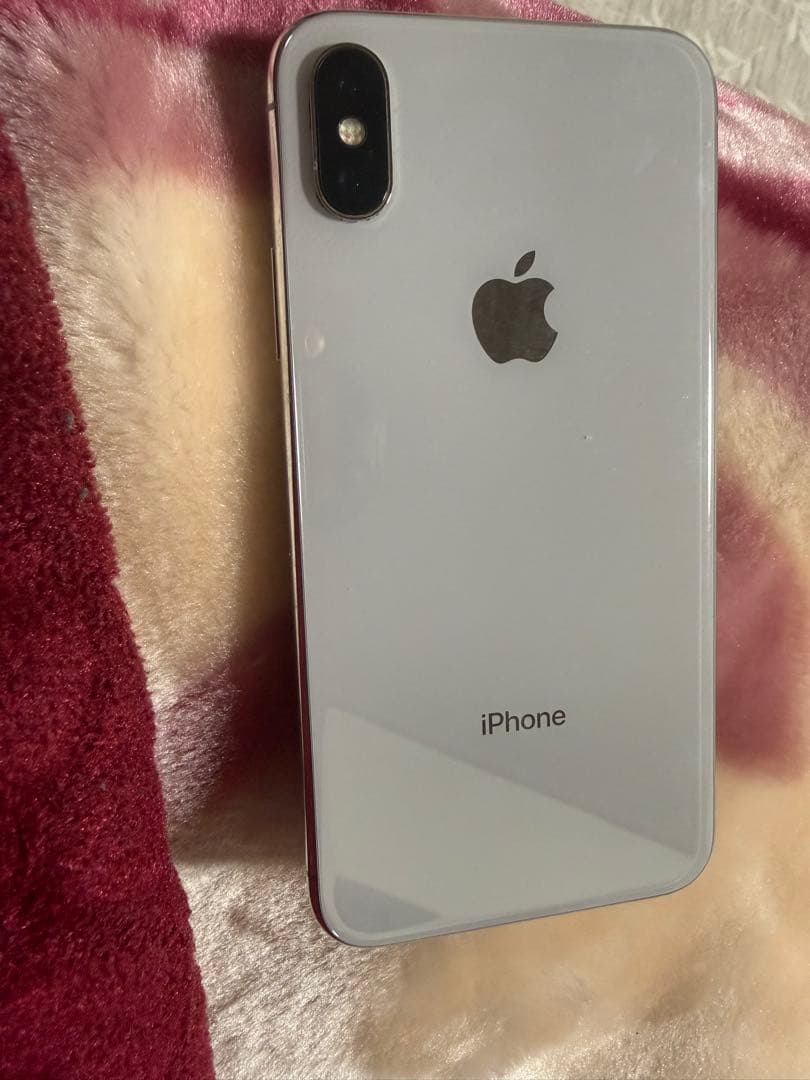 Apple iPhone X シルバー 本体
