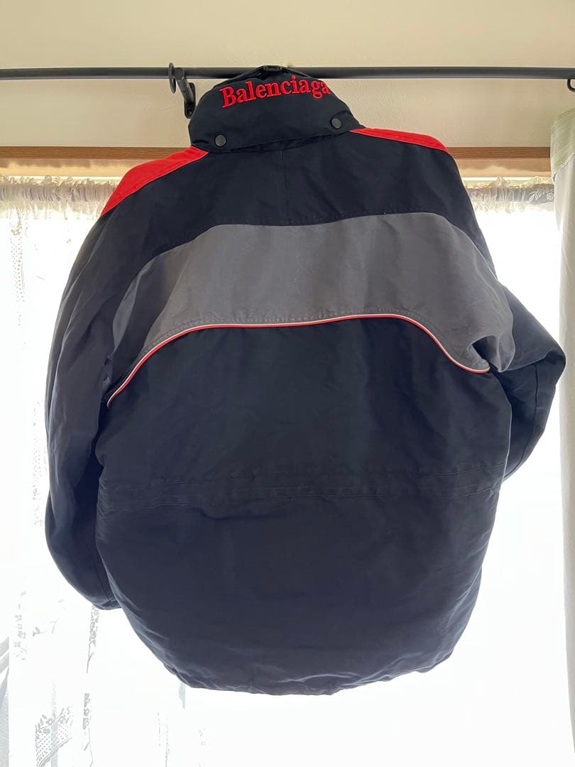 バレンシアガ Cシェイプ マウンテンパーカーブルゾン メンズ 46