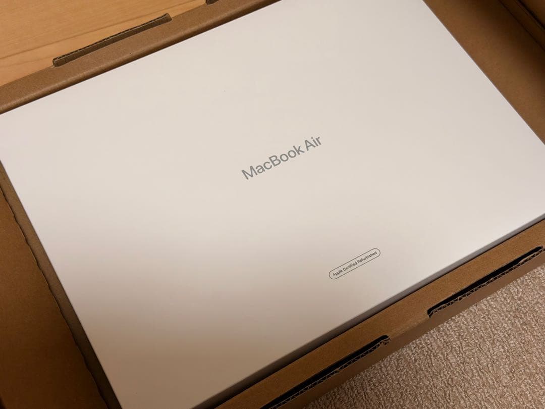 【最終値下げ】MacBook Air M2 バッテリー100％ 充放電46回