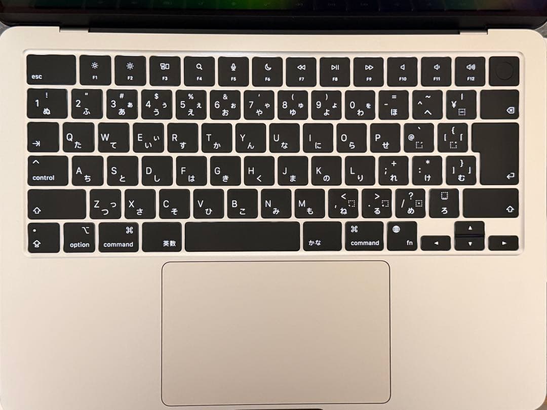 【最終値下げ】MacBook Air M2 バッテリー100％ 充放電46回