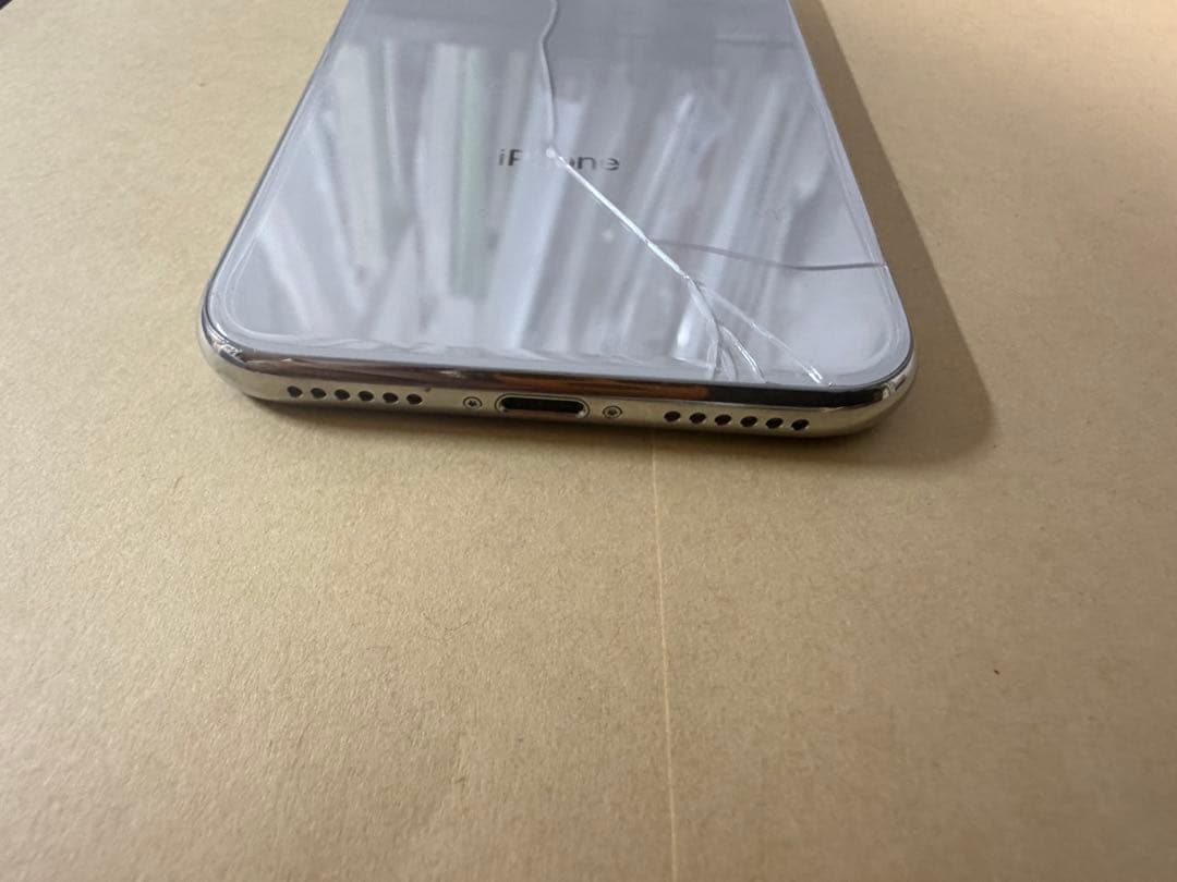 最安値不具合無しiPhone X 64GB シルバー