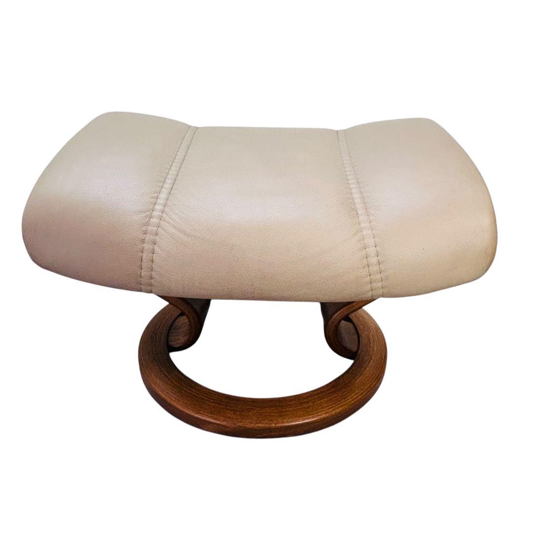 エコーネス ストレスレスチェア コンサル ノルウェー製 オットマン付き ベージュ