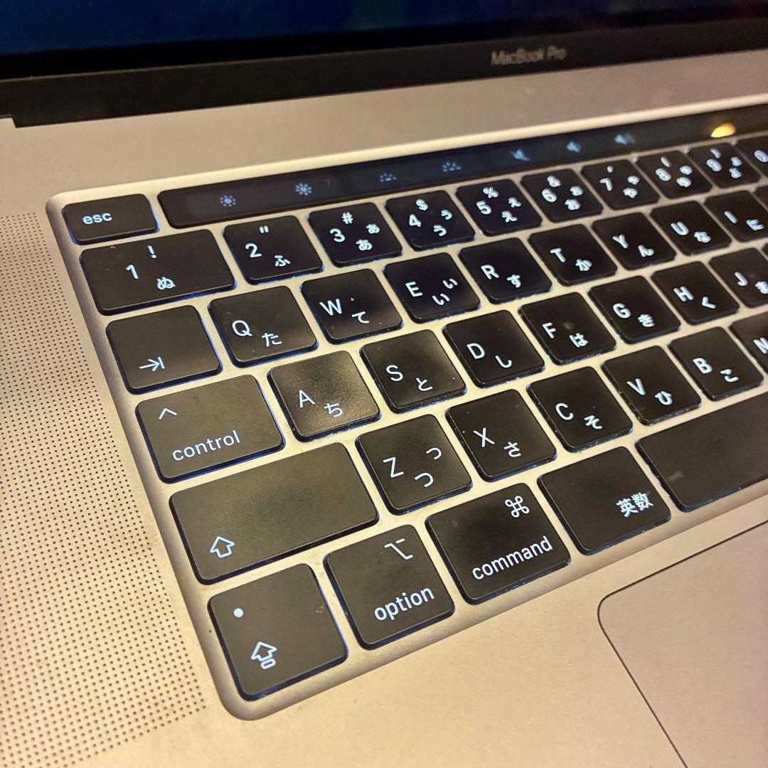 Apple MacBook Pro 2019 ジャンク　画面不具合　16インチ