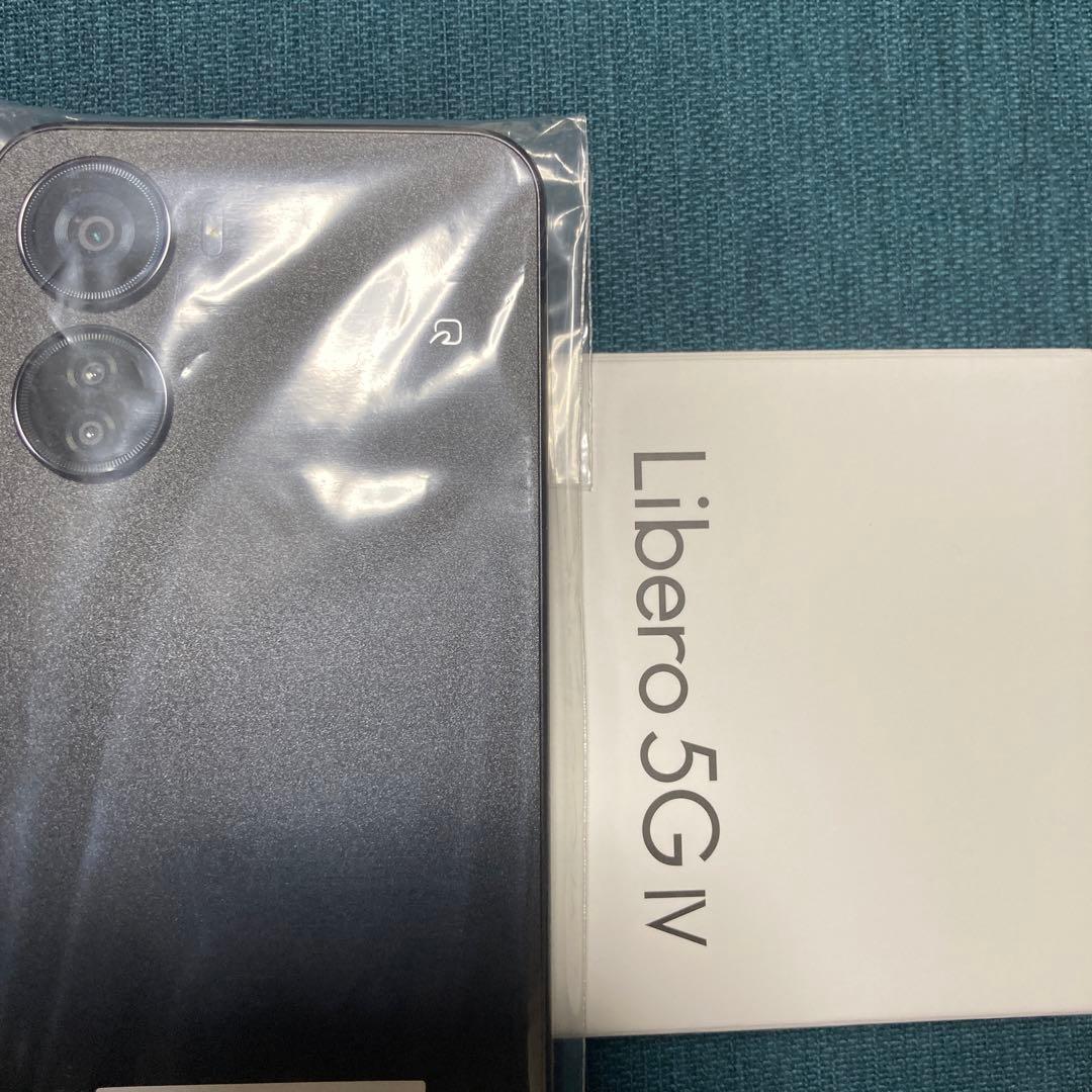携帯電話本体 Libero5GIV