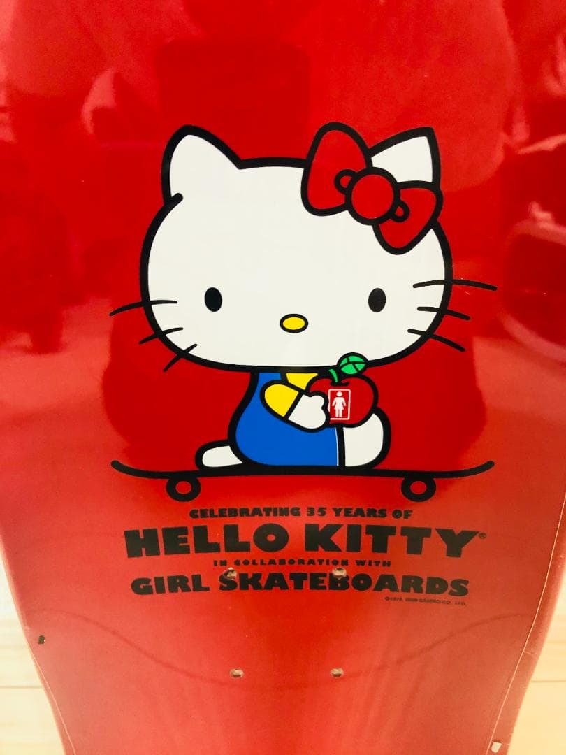 台湾製無地黒デッキテープ付きGIRL ガール　ハローキティ8.0デッキ