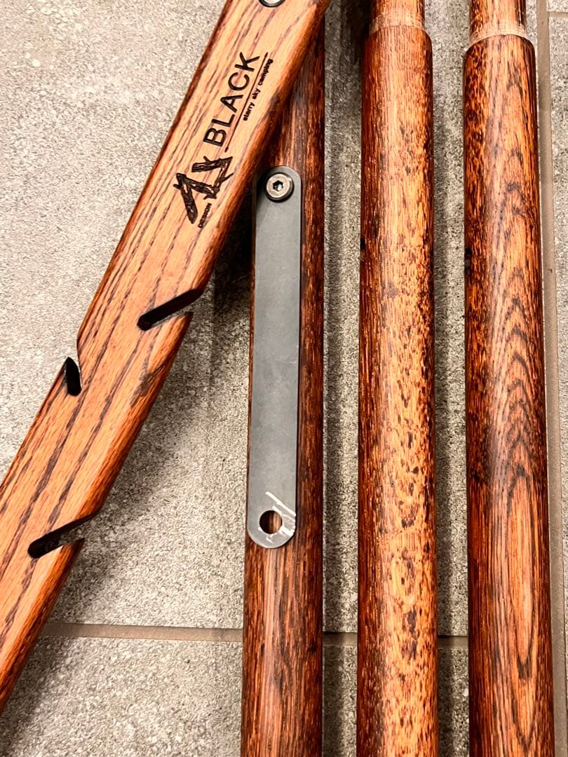 BLACK Design シダレザクラ　ブラックデザイン