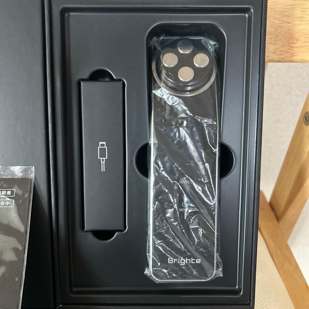 ボディ・フェイスケア Brighte ELEKI LIFT