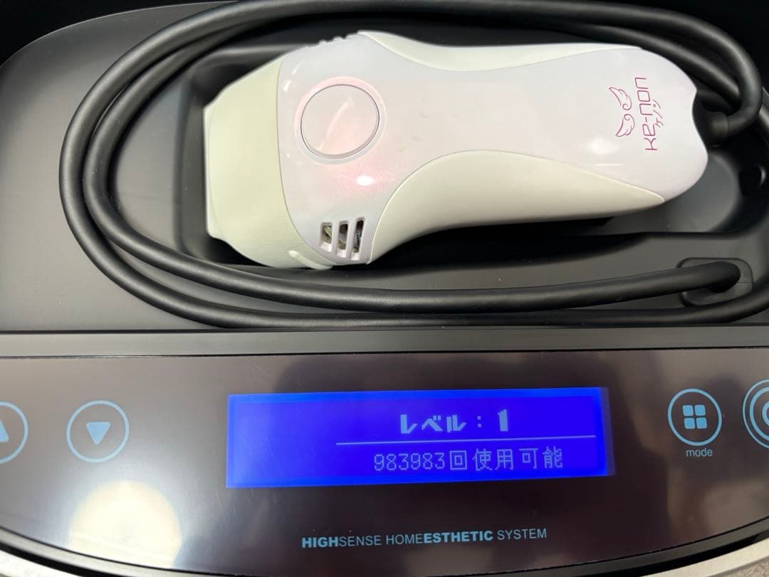 ケノン（ke-non） 脱毛器　ホワイト