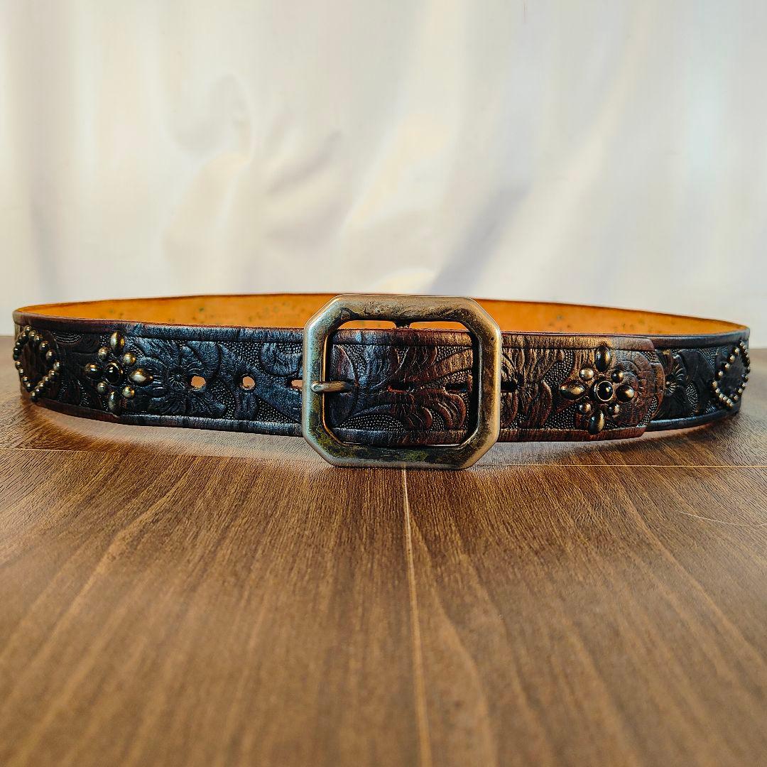 【茶芯極美品】【USA】OLD STUD　高級スタッズドレスベルト 黒艶牛革蛇革