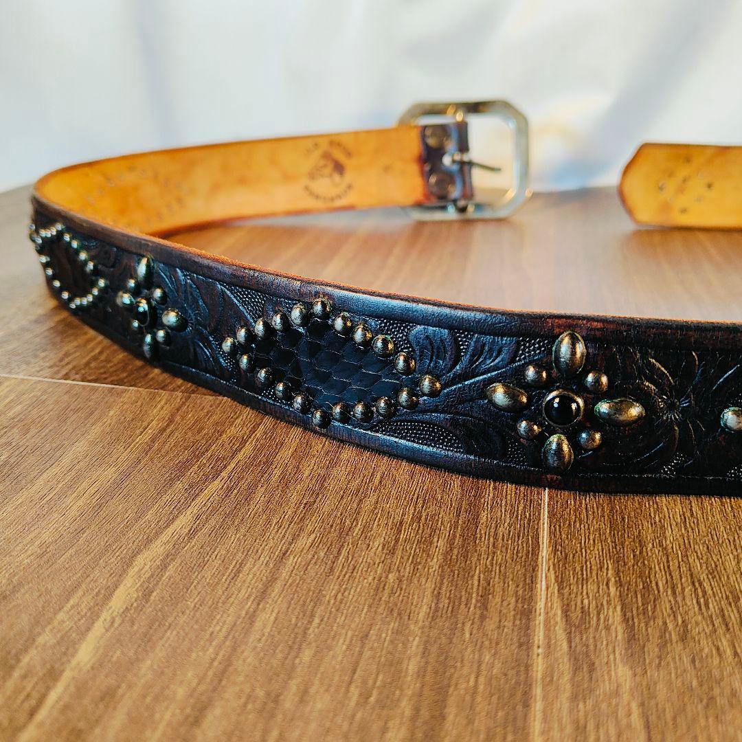 【茶芯極美品】【USA】OLD STUD　高級スタッズドレスベルト 黒艶牛革蛇革