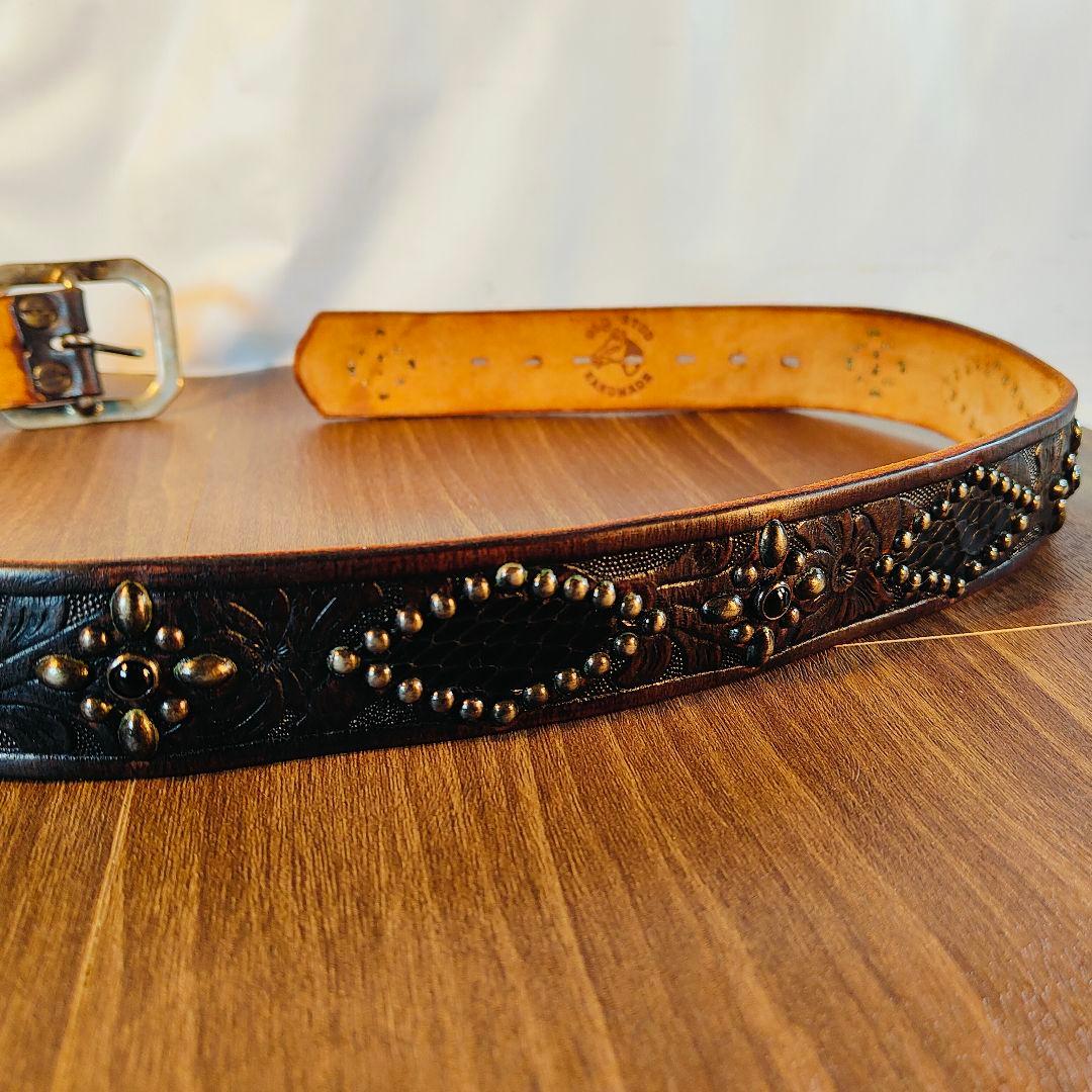 【茶芯極美品】【USA】OLD STUD　高級スタッズドレスベルト 黒艶牛革蛇革