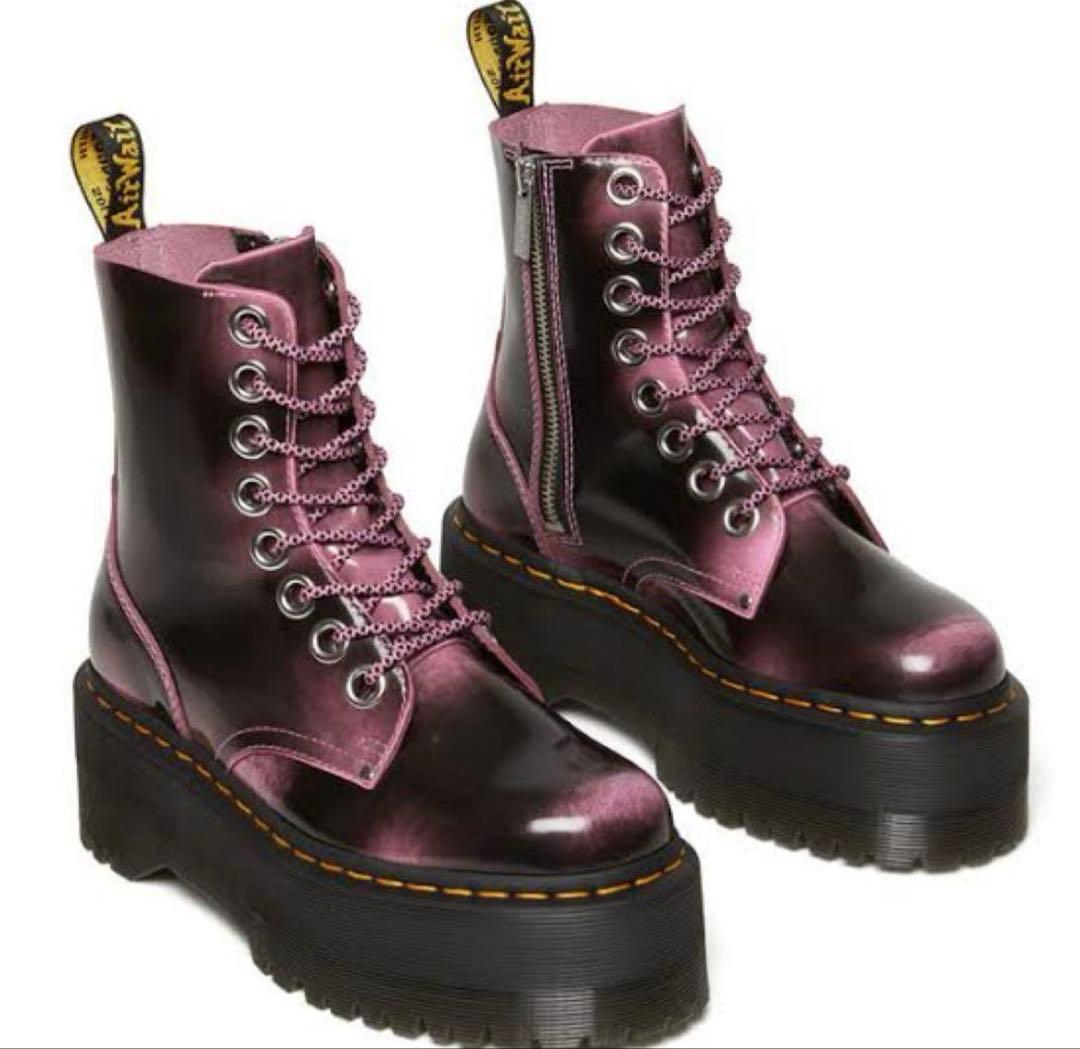ドクターマーチン Dr.Martens バレンタイン限定ブーツ　ピンク×ブラック