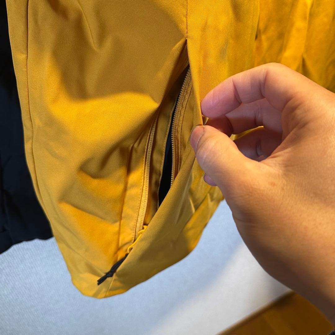 OAKLEY スノーボードジャケット ブラックイエロー XL