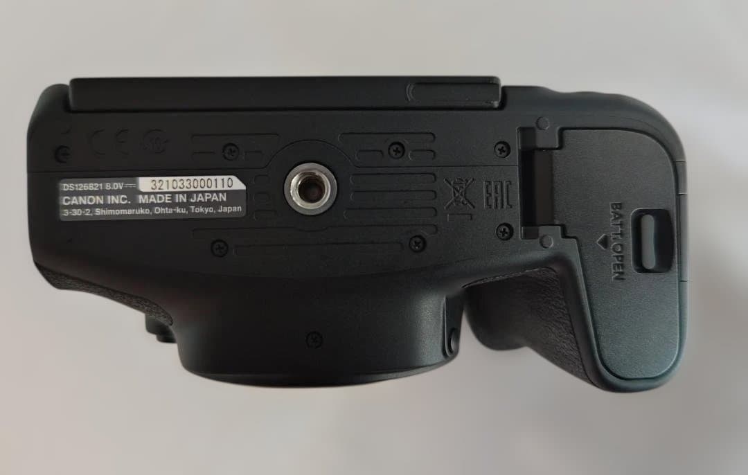 Canon EOS Kiss X10i 標準＆望遠ダブルレンズセット