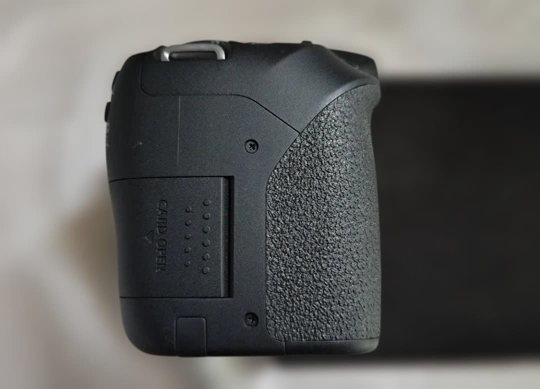 Canon EOS Kiss X10i 標準＆望遠ダブルレンズセット