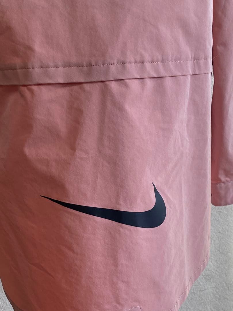 Ms　NIKE NIKELAB AAEナイキ　ウィンドブレイカー　サイズM