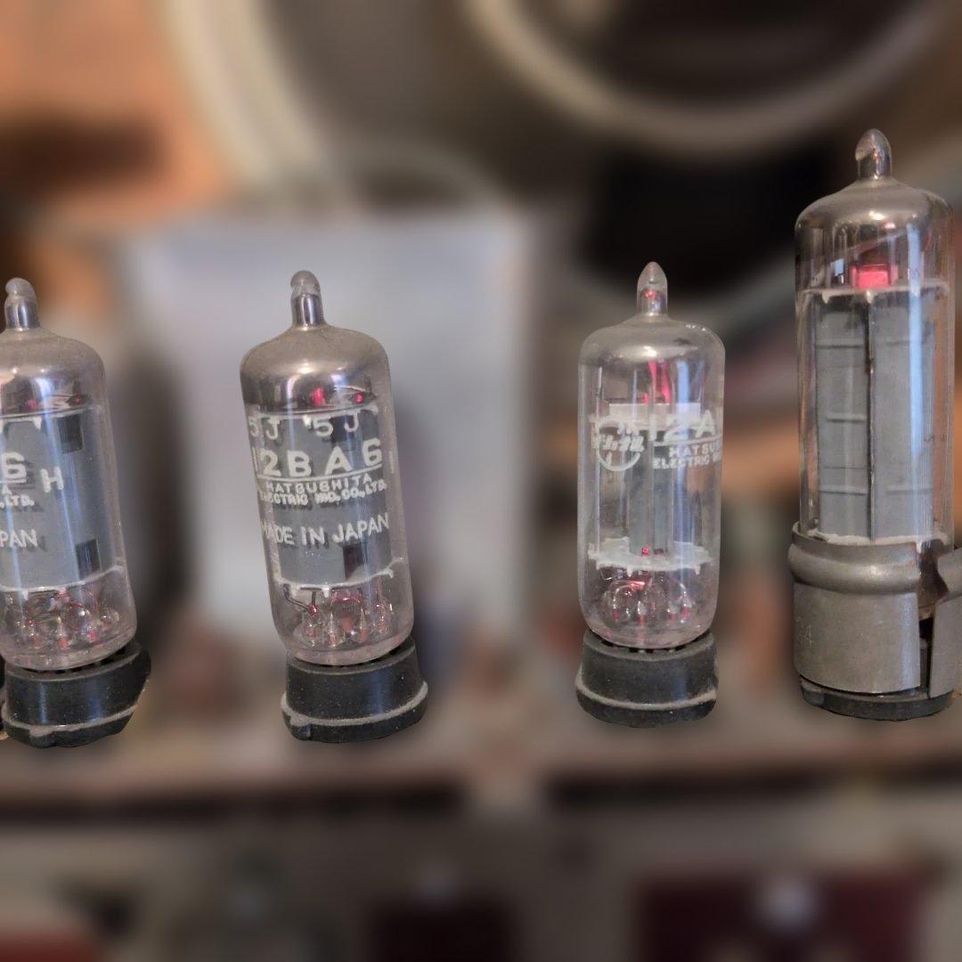 FMの聴ける真空管ラジオ ナショナルパナソニックRE-760 ジャンク