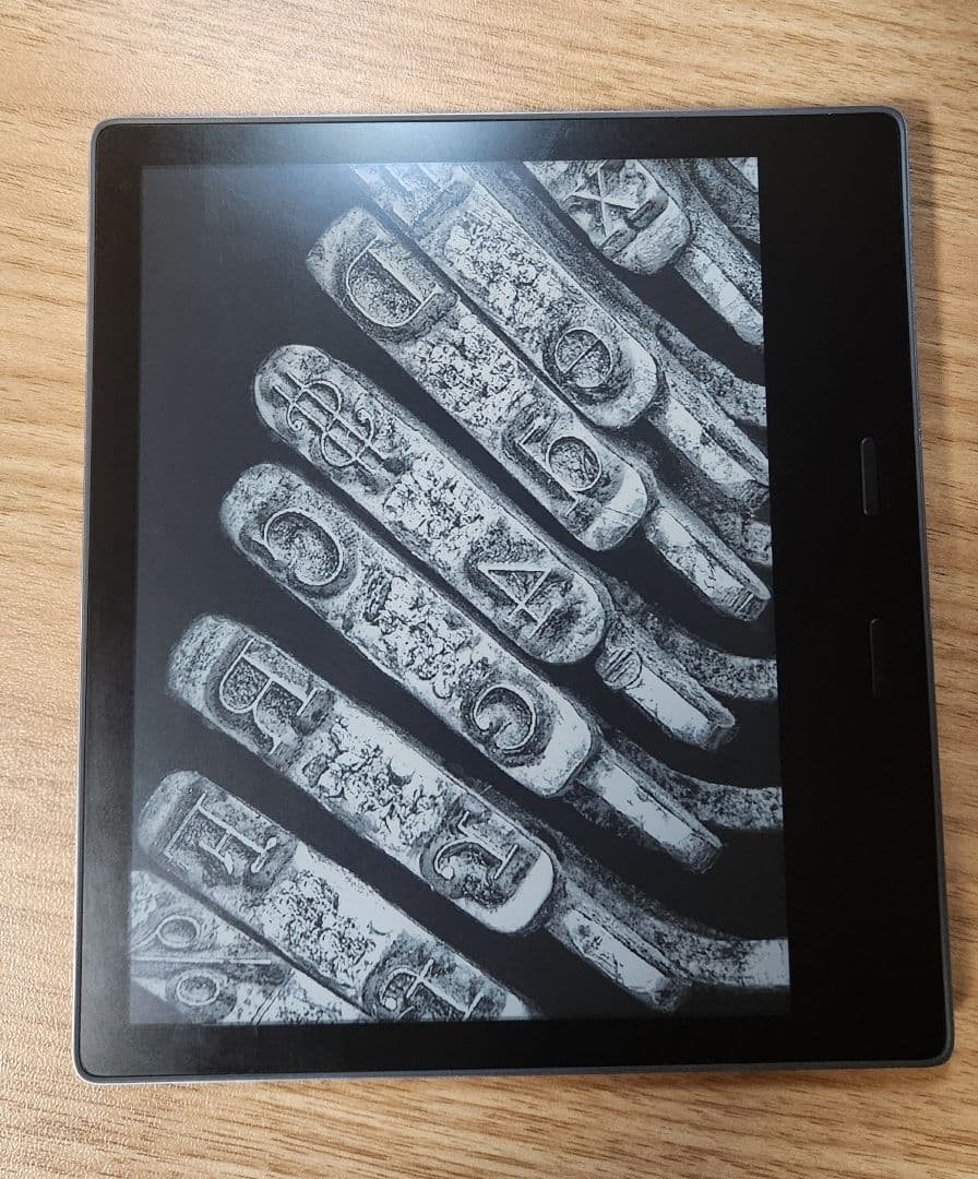 Kindle Oasis 色調調節ライト搭載 32GB + 充電器