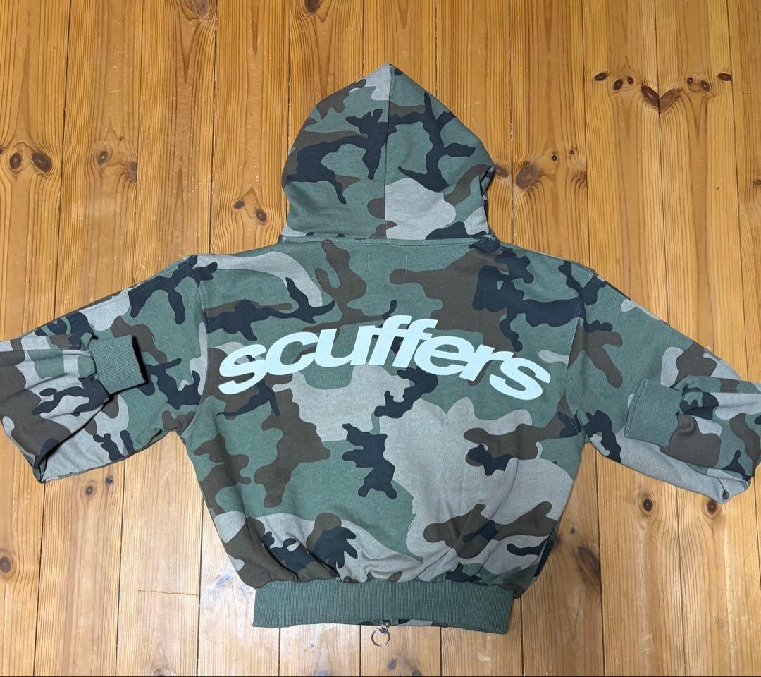 scuffers 迷彩柄 ジップアップパーカー