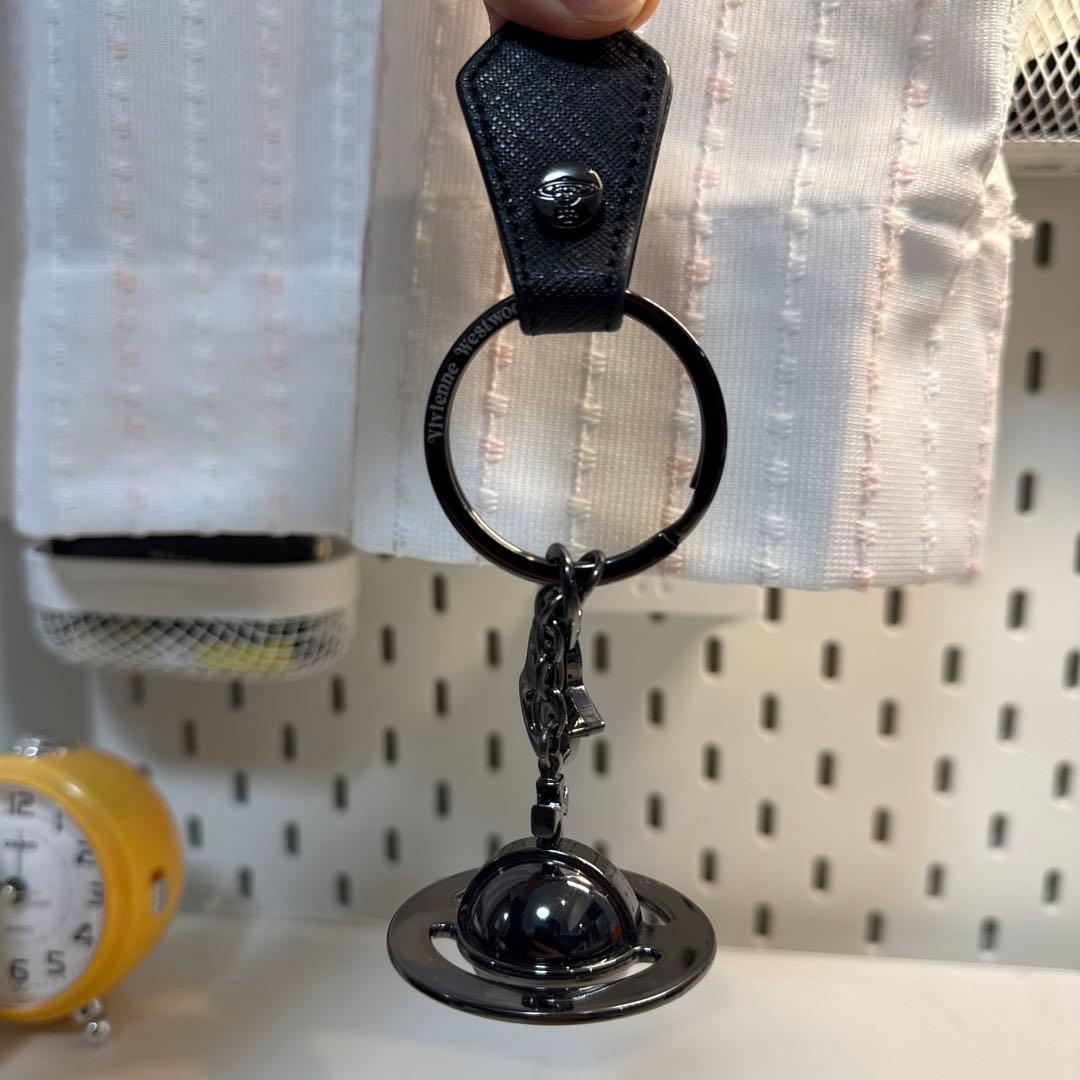 Vivienne Westwood オーブキーホルダーブラック