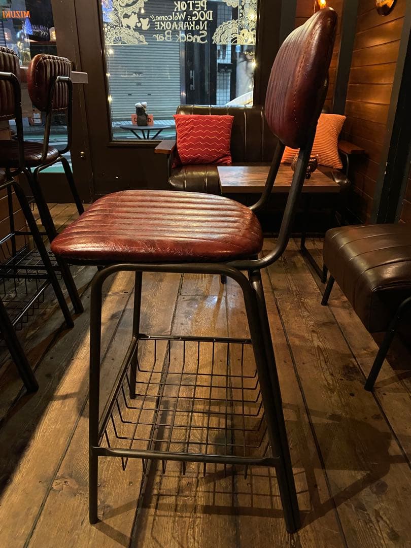 店舗カウンターチェア　赤茶色7脚