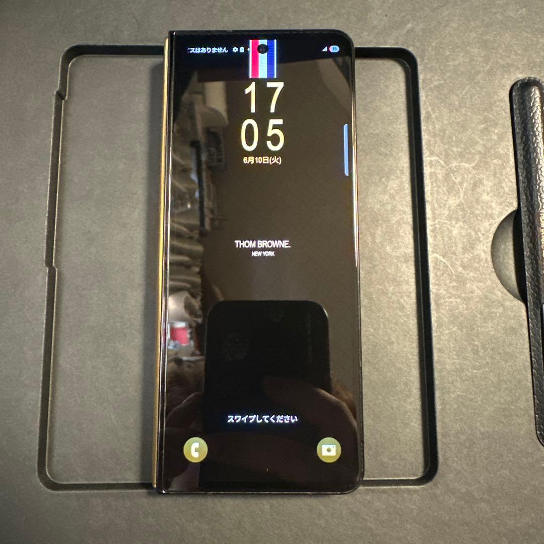 Thom Browneトムブラウン Galaxy Z Fold5 watch6