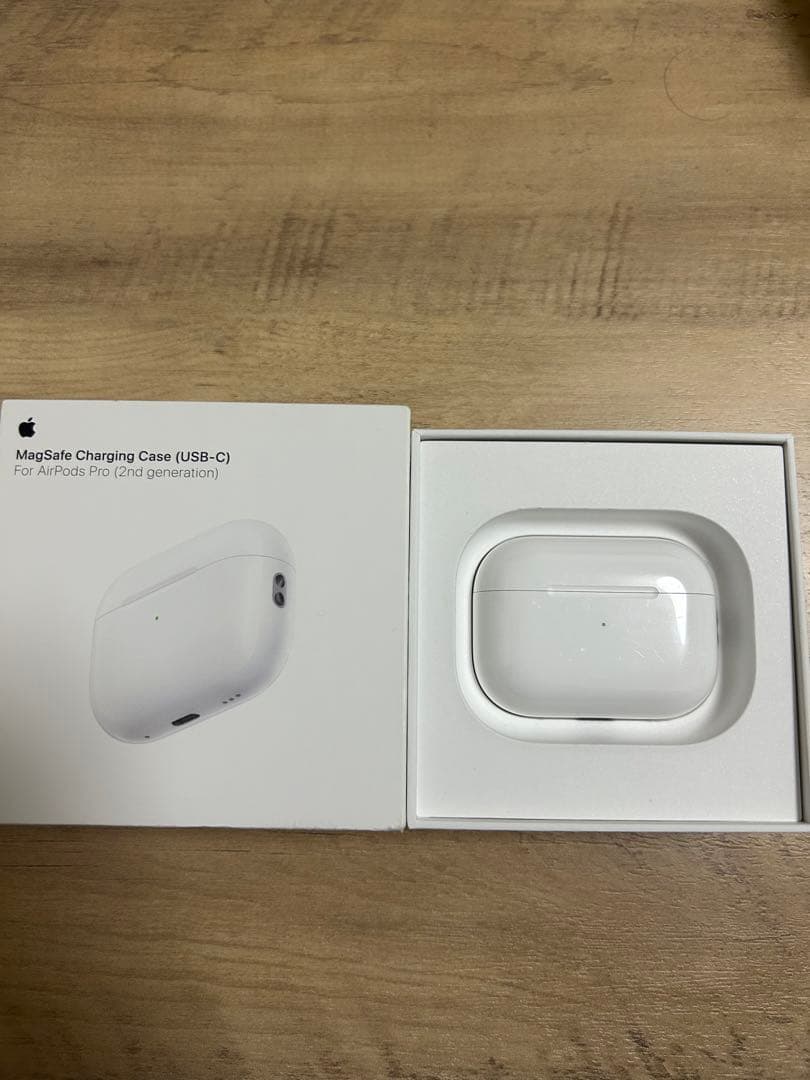 AirPods Pro (第2世代) MagSafe充電ケース