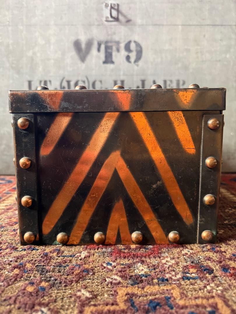 アンティーク雑貨 ERIE ART L CO JAPANNED BOX