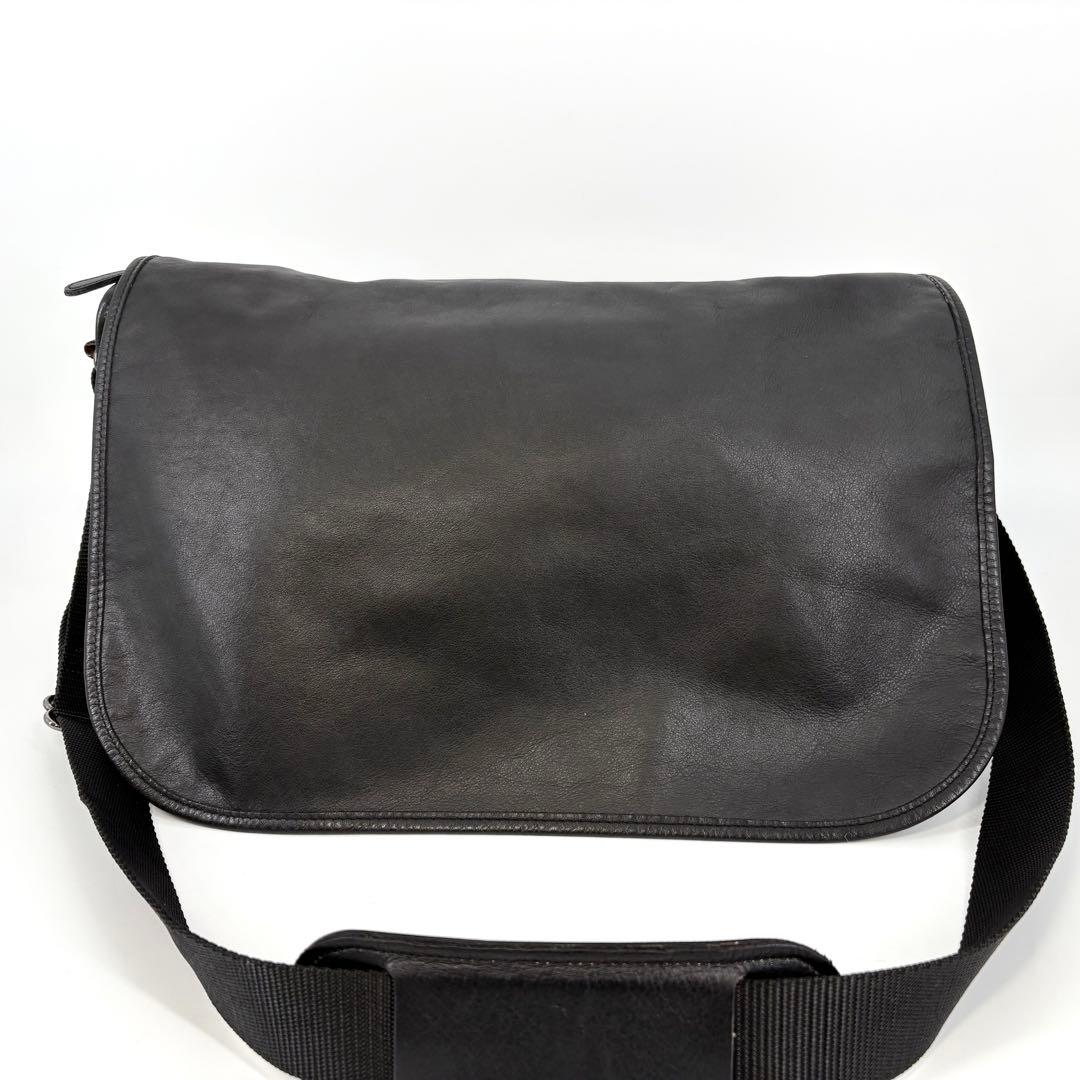●オリンピック限定品　美品　OLD COACH メッセンジャーバッグ　A4収納可