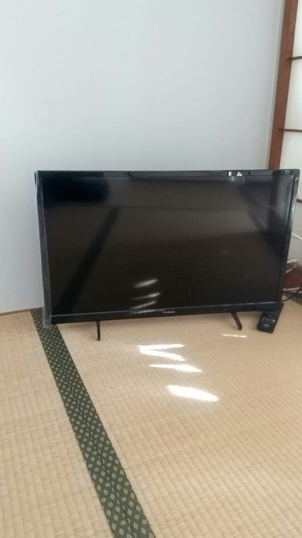 液晶カラーテレビ（FUNAI)(お引き取り限定)美品！今だけお値下げ中！！