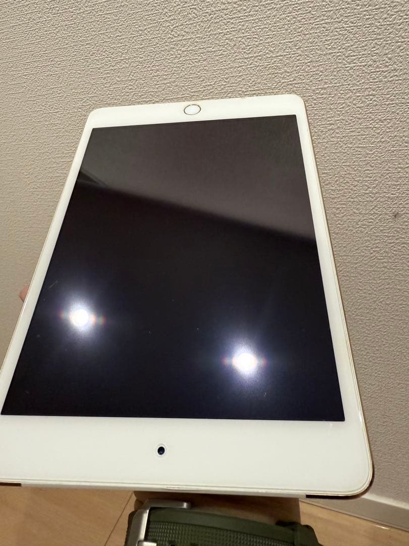 iPad mini4 128GBゴールド Wi-Fi + cellular