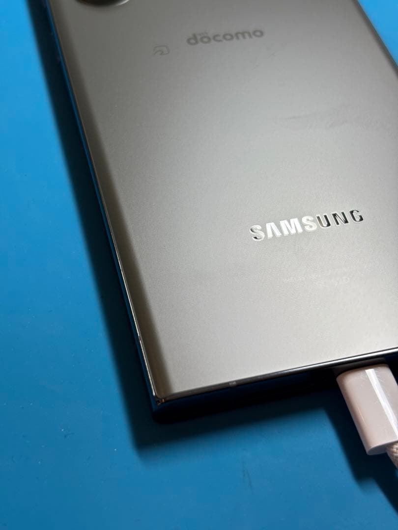 極美品 Galaxy S23 Ultra docomo版 SIMフリー