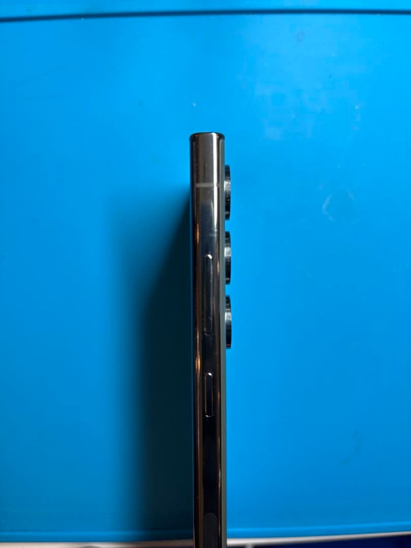 極美品 Galaxy S23 Ultra docomo版 SIMフリー