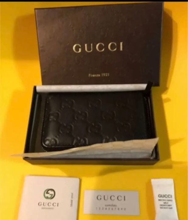 美品！　GUCCI カードホルダー