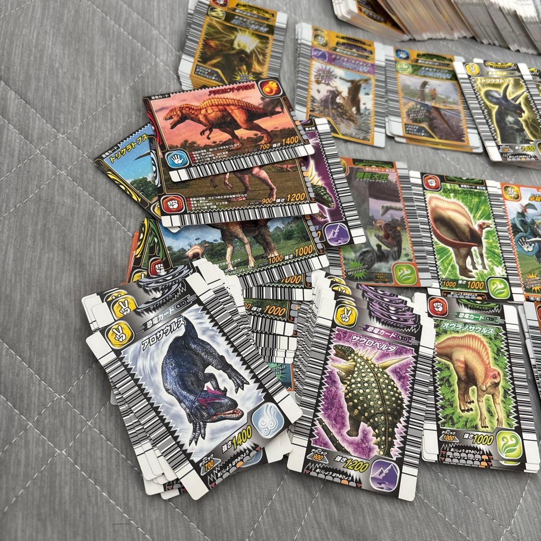 恐竜キング カード まとめ売り 約400枚以上