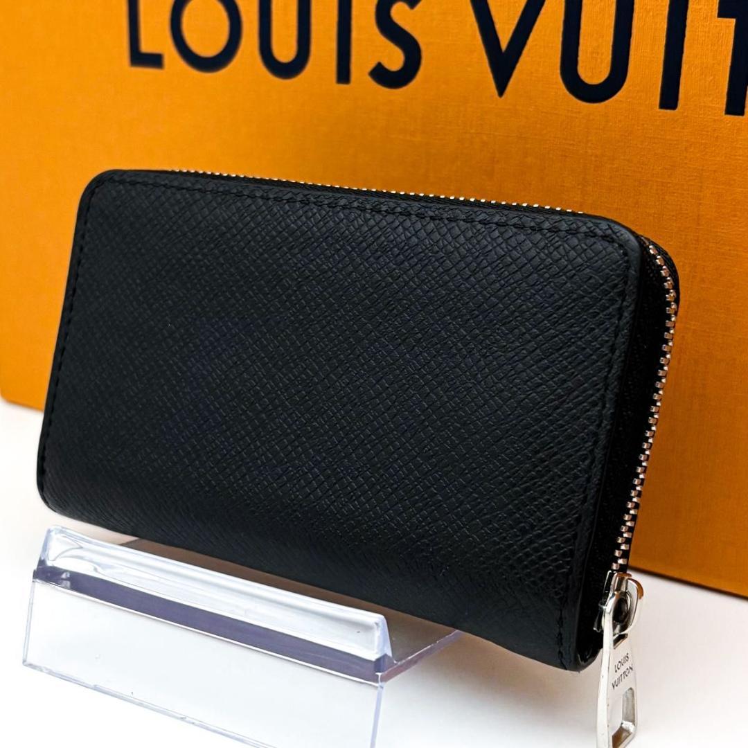【極美品】ルイヴィトン タイガ ジッピーパース ケース ブラック