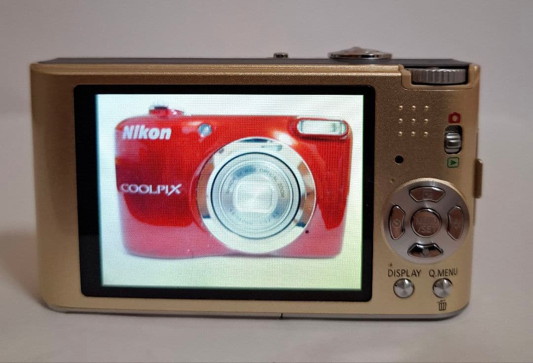 [美品]パナソニック LUMIX DMC-FX60 デジタルカメラ