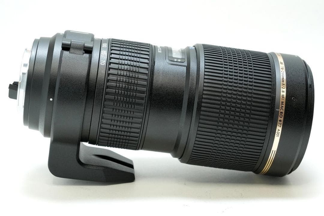 人気の大三元 　TAMRON AF 70-200mm F2.8 Di MACRO