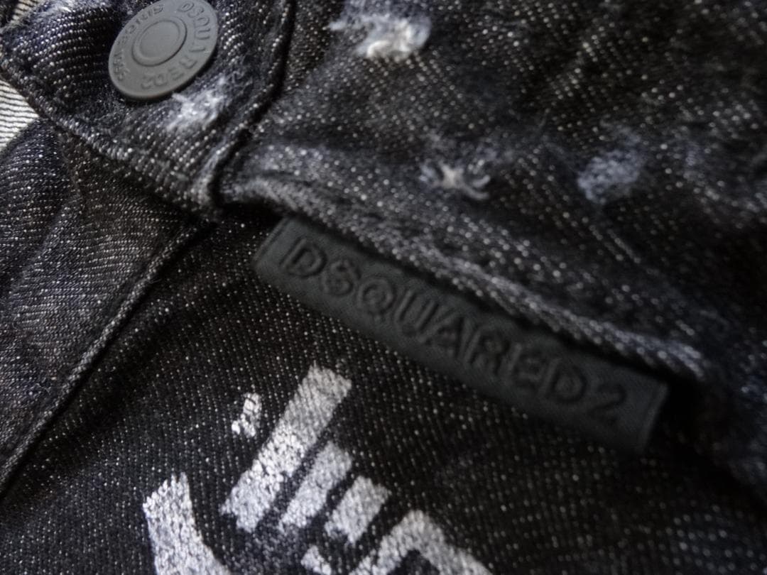 (598）DSQUARED2 ディースクエアード デニム パンツ 総柄 文字