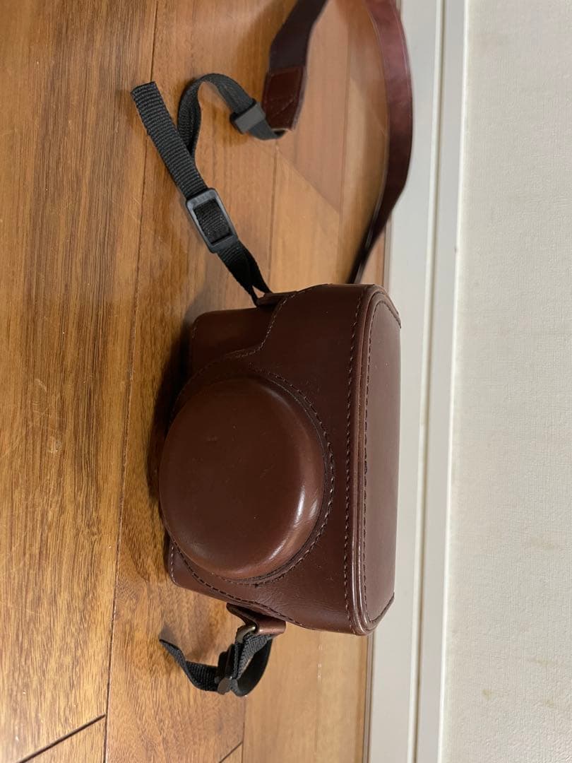 SONY コンパクトデジカメ DSC-RX100M5