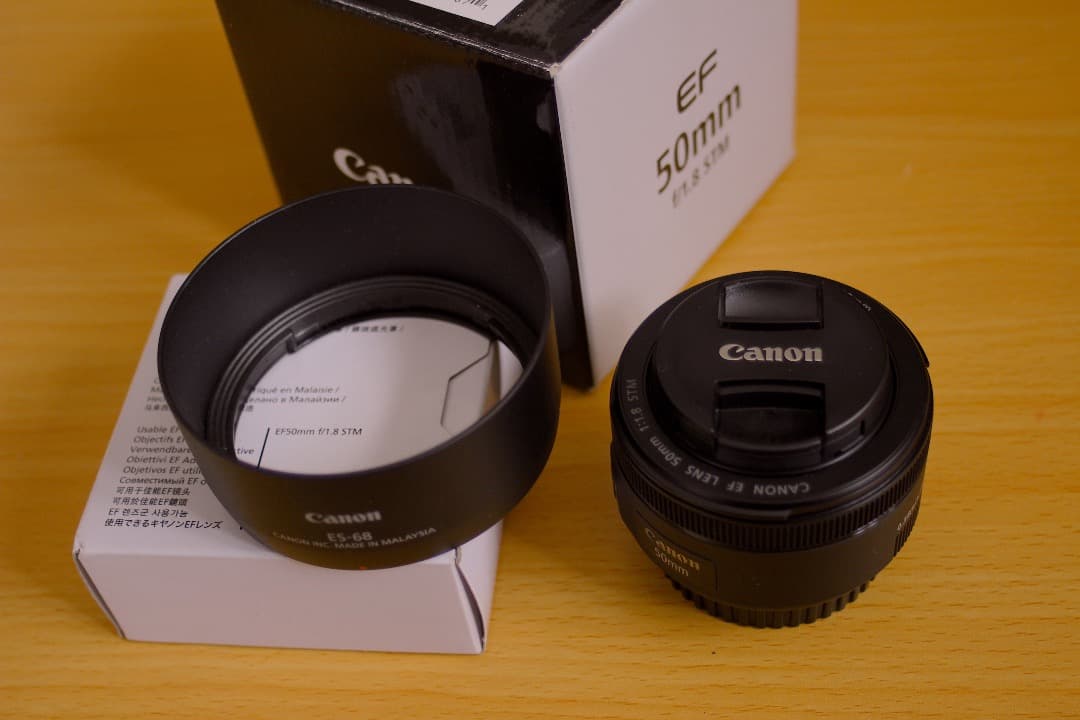 新品 Canon EF 50mm f/1.8 STM レンズ フード付